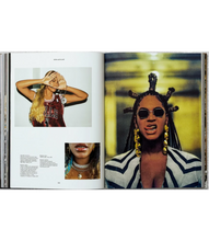 Load image into Gallery viewer, Ice Cold. A Hip-Hop Jewelry History