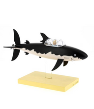 Load image into Gallery viewer, Resin Collectible: Submarine 77 cm