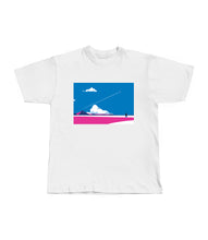 Load image into Gallery viewer, TABI T-SHIRT S/S TABI BACKGROUND SAGA