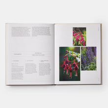 Load image into Gallery viewer, The Seasonal Gardener Creative Planting Combinations