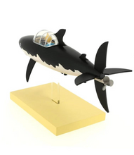 Load image into Gallery viewer, Resin Collectible: Submarine 77 cm
