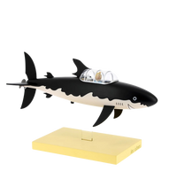 Load image into Gallery viewer, Resin Collectible: Icons Submarine
