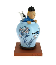 Load image into Gallery viewer, RESIN COLLECTIBLE: Icons - Blue Lotus Vase
