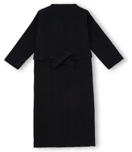 Shopatvelvet Posta Pleated Dress Black