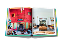 Load image into Gallery viewer, ASSOULINE CHIC STAYS

