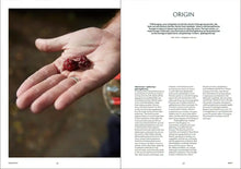 Load image into Gallery viewer, Magazine F Issue10 BERRY
